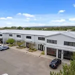 Santa Fe Baca Railyard Loft!